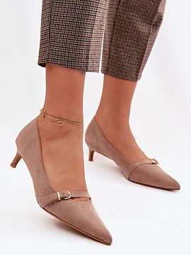 Pantofi cu toc simplu Step in style  Tocuri pentru femei din piele ecologică sunt o propunere elegantă care combină eleganța cu confortul. Modelul are vârfuri ascuțite car