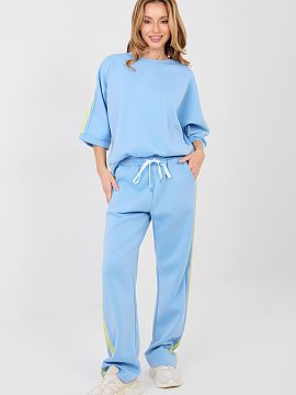 Completă Rue Paris  Set dres feminin format dintr-un hanorac și o pereche de pantaloni, ideal pentru ținutele de zi cu zi în stil casual. Modelul simplu face