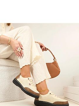 Pantofi de tip semi-sport Solea  Elegantul și confortabilul pantof perforat slip-on sunt o alegere perfectă pentru ziua de zi. Modelul se distinge prin șireturile decorat