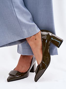 Pantofi dcu toc gros Step in style  Pantofi cu toc pentru femei din piele ecologică reprezintă o propunere clasică care combină eleganța atemporală cu confortul purtatulu