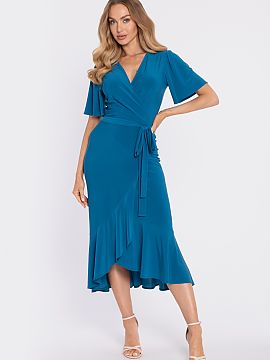 Rochie de zi Moe  O rochie elegantă și extrem de feminină midi cu un design înfășurat, care subliniază frumos silueta și asigură un confort maxim la 