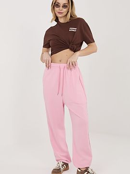 Pantaloni de trening Factory Price  Pantalonii de trening confortabili și eleganți de tip jogger sunt o alegere excelentă pentru zi cu zi. Se integrează perfect în stilul 