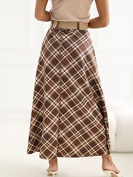 Fustă lungă Italy Moda  Fusta maxi stilată cu croială evazată, care se potrivește perfect atât în ținutele de zi cu zi, cât și în cele de birou. Modelul s