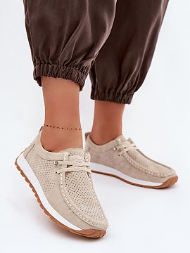 Pantofi de tip semi-sport Step in style  Botinele pentru femei fabricate din piele naturală sunt o propunere confortabilă și elegantă pentru zi de zi. Partea superioară cu perf