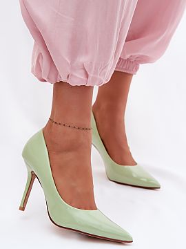 Pantofi cu toc subţire (stiletto) Step in style  Călcâiele din piele ecologică lucioasă sunt o propunere elegantă și atemporală care subliniază perfect stilul feminin. Partea superi