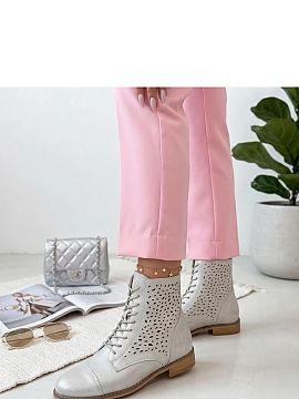 Botine perforate Solea