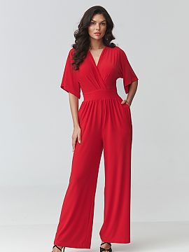 Salopetă Makadamia  Costumul elegant pentru femei este o propunere ideală pentru femeile care apreciază eleganța, confortul și stilul atemporal. Modelul se 