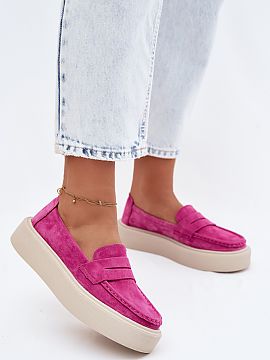 Mokasini Step in style  Mocasini pentru femei din catifea naturala pe platforma reprezinta o combinatie intre clasic si stil modern. Croiala atemporala se potrivest