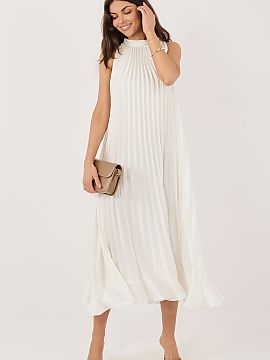 rochie formală Rue Paris  Rochie plisată de cocktail este o propunere elegantă care se potrivește perfect pentru ocazii speciale și petreceri. Croiala sa ușoară