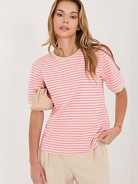 tricou Rue Paris  Tricou pentru femei cu dungi este o propunere clasică în stil casual, ideală pentru purtare zilnică. Modelul atemporal îi conferă un c