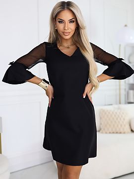 rochie de seară Numoco  Imaginați-vă o seară când doriți să arătați elegant și cu clasă. Această rochie prinde lumina cu un luciu subtil, iar tu te simț