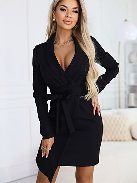 rochie de zi Numoco  Imaginați-vă o dimineață în care aveți o întâlnire, iar după serviciu planificați o cină în oraș. Această rochie sacou vă per