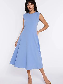 rochie de zi Nife  Rochie elegantă cu croială feminină, care subliniază frumos silueta. Partea de sus cu croială potrivită subtil modelează figura, în 