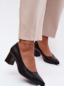 Pantofi dcu toc gros Step in style  Tocuri pentru femei de la marca Sergio Leone sunt o propunere clasică și atemporală pentru femeile care apreciază eleganța. Realizate d