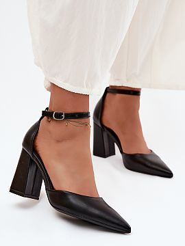 Pantofi dcu toc gros Step in style  Tocuri de damă din imitație de piele cu toc sunt o propunere elegantă și versatilă, care se va potrivi perfect în multe stilizări. Fo