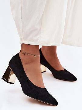 Pantofi dcu toc gros Step in style  Pantofi cu toc pentru femei de la marca Vinceza sunt o propunere elegantă creată pentru ocazii speciale. Realizate din piele naturală de 