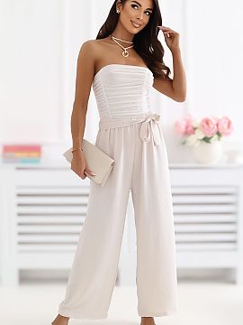 Pantaloni pentru femei Factory Price  Pantaloni dama tip wide leg sunt o propunere eleganta si confortabila pentru zi de zi. Modelul cu picioare largi de lungime 7/8 confera silu