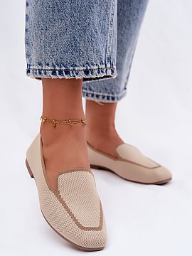 Mokasini Step in style  Mocasini pentru femei din material plasă sunt o propunere ușoară și aerisită pentru ziua de zi. Croiala plată garantează confort și 