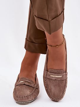 Mokasini Step in style  Mocasini pentru femei din piele naturală de la marca S.Barski sunt o propunere elegantă și confortabilă pentru fiecare zi. Materialul mo