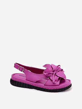 Sandalii cu platformă Step in style