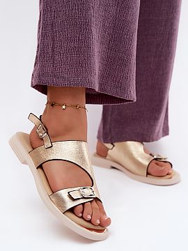 Sandaale Step in style  Sandalele de damă din piele naturală de la marca Vinceza sunt o propunere elegantă și confortabilă pentru zilele calde. Se potrivesc pe