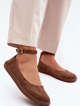 Balerinki Step in style  Balerinii damă din piele naturală sunt o propunere elegantă și confortabilă pentru fiecare zi, ideală pentru femeile care apreciază c