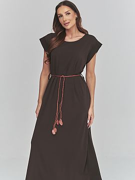 Rochie de zi Makadamia  Rochia midi universala pentru femei cu croiala lejera este o alegere excelenta pentru femeile care apreciaza confortul si stilul minimalist.