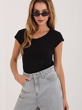 Tricou Rue Paris  Tricoul casual pentru femei este o propunere universală ideală pentru fiecare zi. Modelul de lungime standard și decolteul rotund clasic 