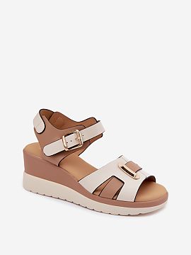 Sandale cu talpă tip pană Step in style