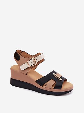 Sandale cu talpă tip pană Step in style
