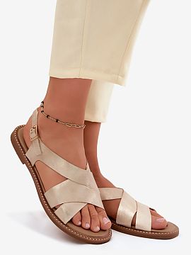 Sandale Step in style  Sandale plate de damă din piele ecologică sunt o propunere universală și stilată pentru zilele calde. Fasonul clasic face ca modelul s�