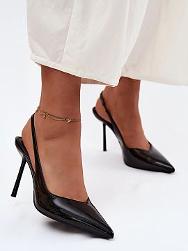 Pantofi cu toc subţire (stiletto) Step in style  To curcanul cu imitație lucioasă de piele este o propunere elegantă și expresivă pentru femeile care apreciază clasicul cu o notă de 