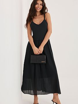 Rochie de zi Italy Moda  Rochia de vară pentru femei, cu croială evazată, este o propunere ideală pentru femeile care apreciază confortul și stilul feminin în