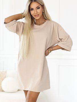 Rochie de zi Numoco  Ai o zi aglomerată, cu facultatea, munca, întâlniri cu prietenii? Acestă rochie tricou bej îți oferă confortul atunci când vrei să 
