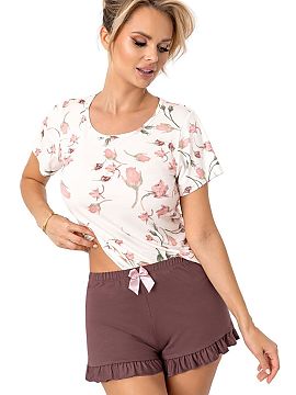 Pijama Donna  Pijama de damă Amaris short cu pantaloni scurți și volan este o combinație între confort și eleganță subtilă. Modelul a fost cusut 