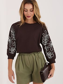 Bluză Rue Paris  Bluza casual pentru femei este o combinație de confort și detalii subtile și feminine. Realizată dintr-o amestec moale și elastic de bu