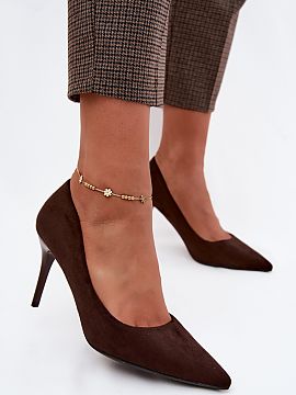 Pantofi cu toc subţire (stiletto) Step in style  Pantofii realizați din imitație de nubuc reprezintă o propunere stilată pentru femeile care apreciază eleganța și croiurile clasice. 