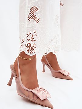 Sandale cu toc Step in style  Sandal elevați din plasă pentru femei sunt o propunere elegantă și atrăgătoare pentru ocazii speciale. Se potrivesc perfect pentru nun