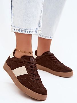 Pantofi de sport Step in style  Sneakersii pentru femei de la marca Big Star sunt o propunere clasică și stilată pentru zi cu zi. Fabricate din imitatie de velur, se pre