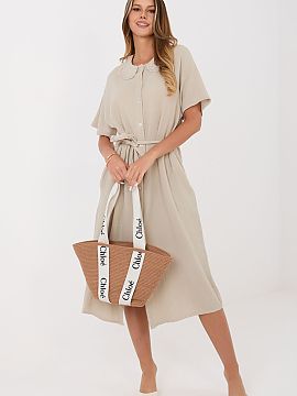 Rochie de zi Italy Moda  Rochie de vară ușoară și confortabilă, perfectă pentru stilurile de zi cu zi. Croiala cloșată se așează frumos pe siluetă, accent