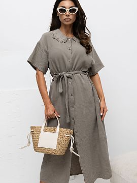 Rochie de zi Italy Moda  Rochie de vară ușoară și confortabilă, perfectă pentru ținutele de zi cu zi. Croiala evazată se așează frumos pe siluetă, eviden�