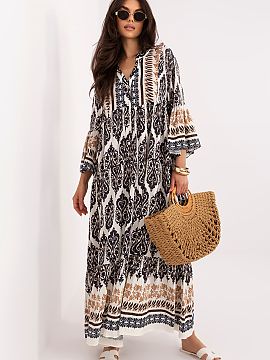Rochie de zi Italy Moda  Rochie lejeră de vară în stil boho, care combină libertatea, confortul și caracterul artistic la modă. Croiala lejeră asigură o purt