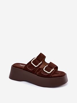 Papuci cu platformă Step in style