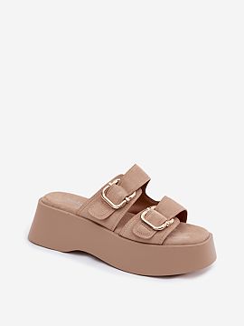 Papuci cu platformă Step in style