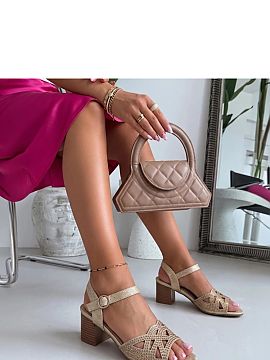 Sandale cu toc Solea  Elegantul sandale cu toc ornamentat cu zirconii reprezintă o propunere excepțională pentru femeile care apreciază stilul, strălucirea �