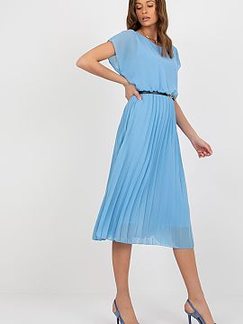 Rochie de zi Rue Paris  Rochie midi elegantă cu partea inferioară plisată reprezintă o combinație perfectă între stilul feminin, confort și clasicismul atem