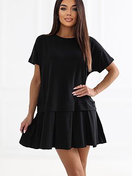Rochie de zi Rue Paris  Rochia de vară ușoară și confortabilă, cu croială evazată, este alegerea ideală pentru ziua de zi. Croiala feminină se așază frum