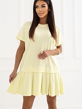 Rochie de zi Rue Paris  Rochia de vară ușoară și confortabilă, cu o croială evazată, este alegerea perfectă pentru ziua de zi. Croiala feminină se așează