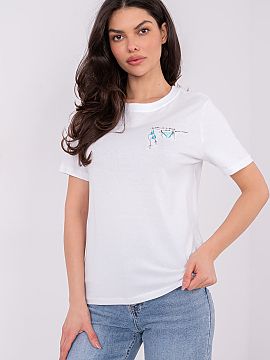 Tricou Factory Price  Tricou clasic de damă de lungime standard, perfect pentru outfit-urile de zi cu zi. Fabricat din 100% bumbac, asigură confort, respirabili