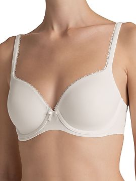 Sutien întărit Triumph  Sutienul Triumph Perfectly Soft WHP este un model clasic și atemporal, care combină o estetică subtilă cu funcționalitatea zilnică. Es